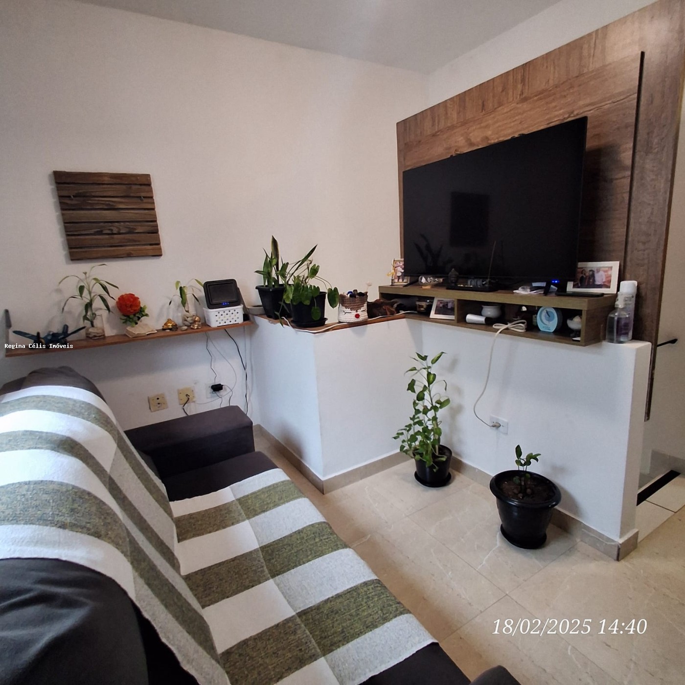 Casa à venda com 2 quartos, 1 banheiro, 1 vaga e 52m² no Melvi, Praia Grande (SP) — foto 2 de 25