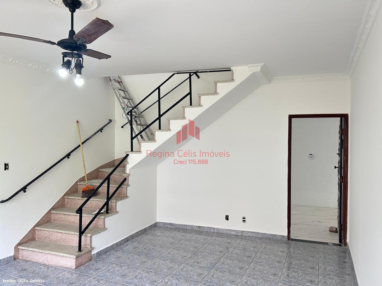 Casa à venda com 3 quartos, 2 banheiros, 2 vagas e 180m² no Vila Cascatinha, São Vicente (SP) — foto 3 de 27