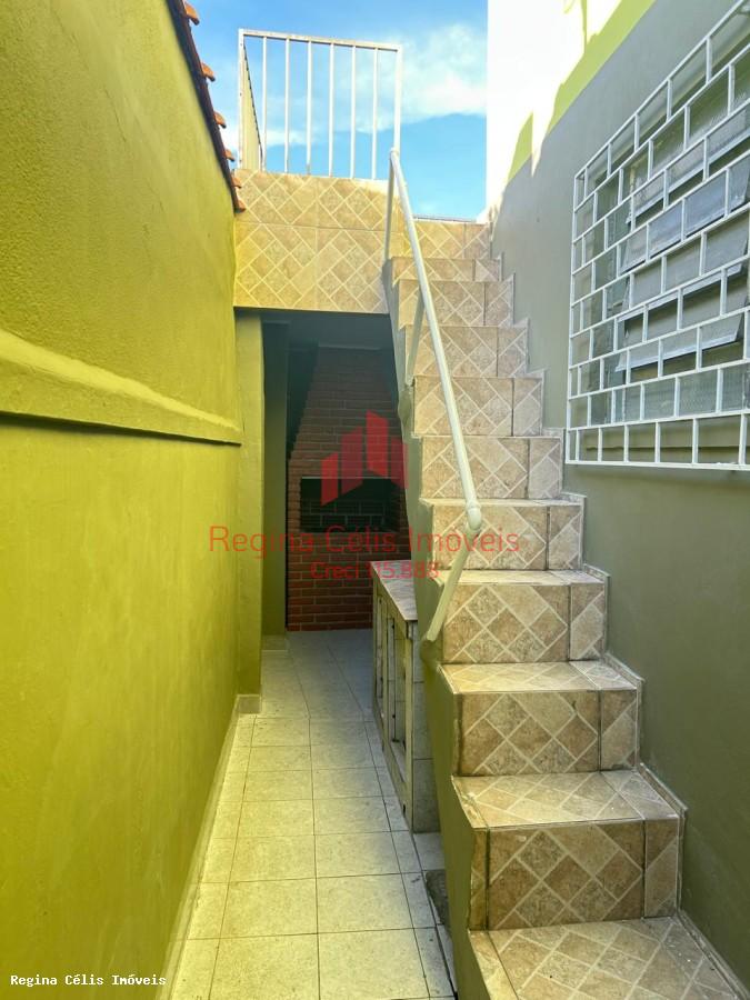 Casa à venda com 3 quartos, 2 banheiros, 2 vagas e 180m² no Vila Cascatinha, São Vicente (SP) — foto 7 de 27