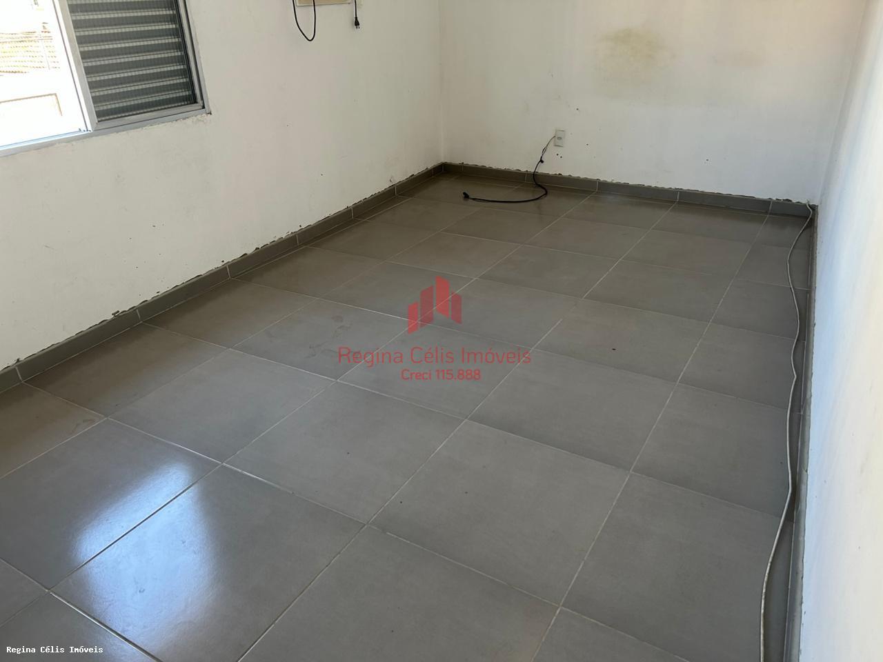 Casa à venda com 3 quartos, 2 banheiros, 2 vagas e 180m² no Vila Cascatinha, São Vicente (SP) — foto 16 de 27